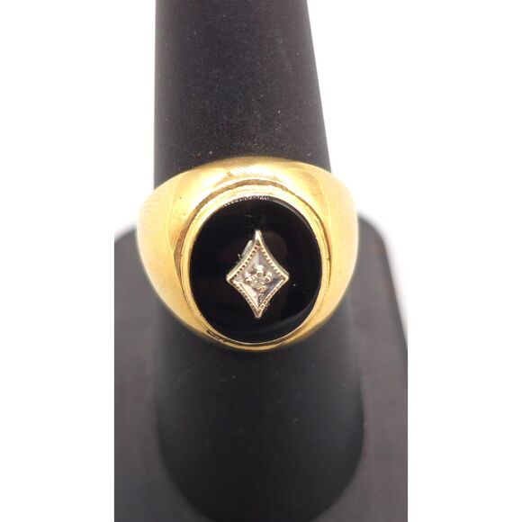 10KT YELLOW GOLD .01CTW DIAMOND & BLACK STONE RING SIZE 8 / 4.80G (153116-4) - Picture 3 of 3